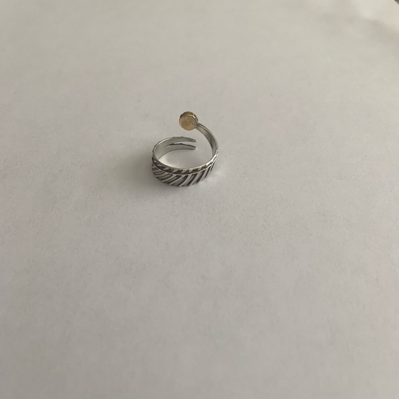 Harry Potter bundle including Alex and Ani snitch ring and enamel pin - Picture 7 of 8